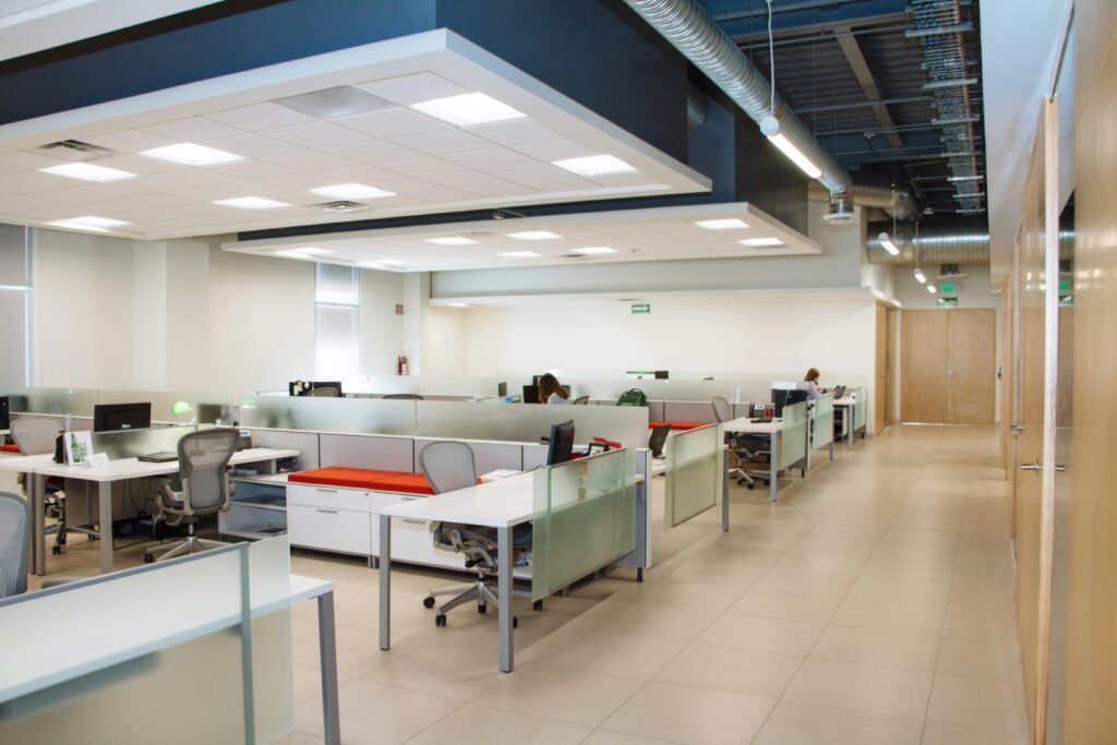 Providing A Clean Work Enviroment For Your Employees